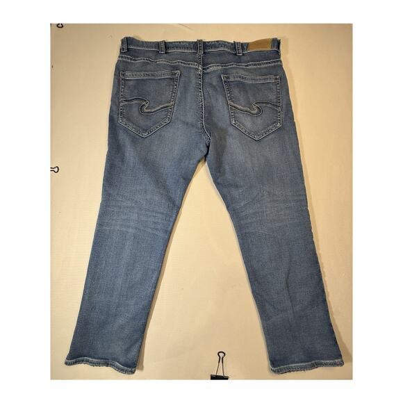 Silver Jeans Co Men’s Relaxed Fit Straight Leg Denim Jeans Blue 42x30 - Picture 2 of 10